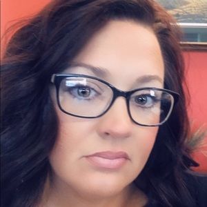 Meet your Posher, Erika